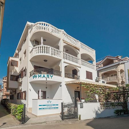 Apartments Mary บุดวา ภายนอก รูปภาพ