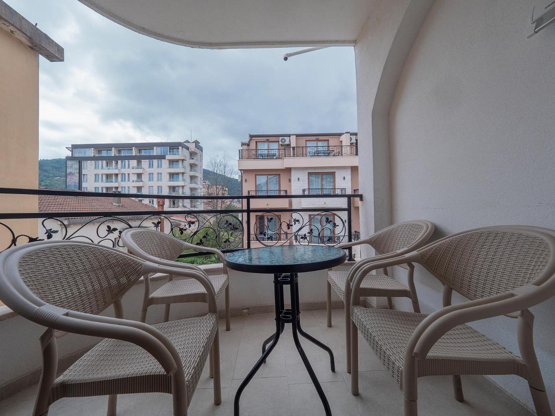Apartments Mary บุดวา ภายนอก รูปภาพ