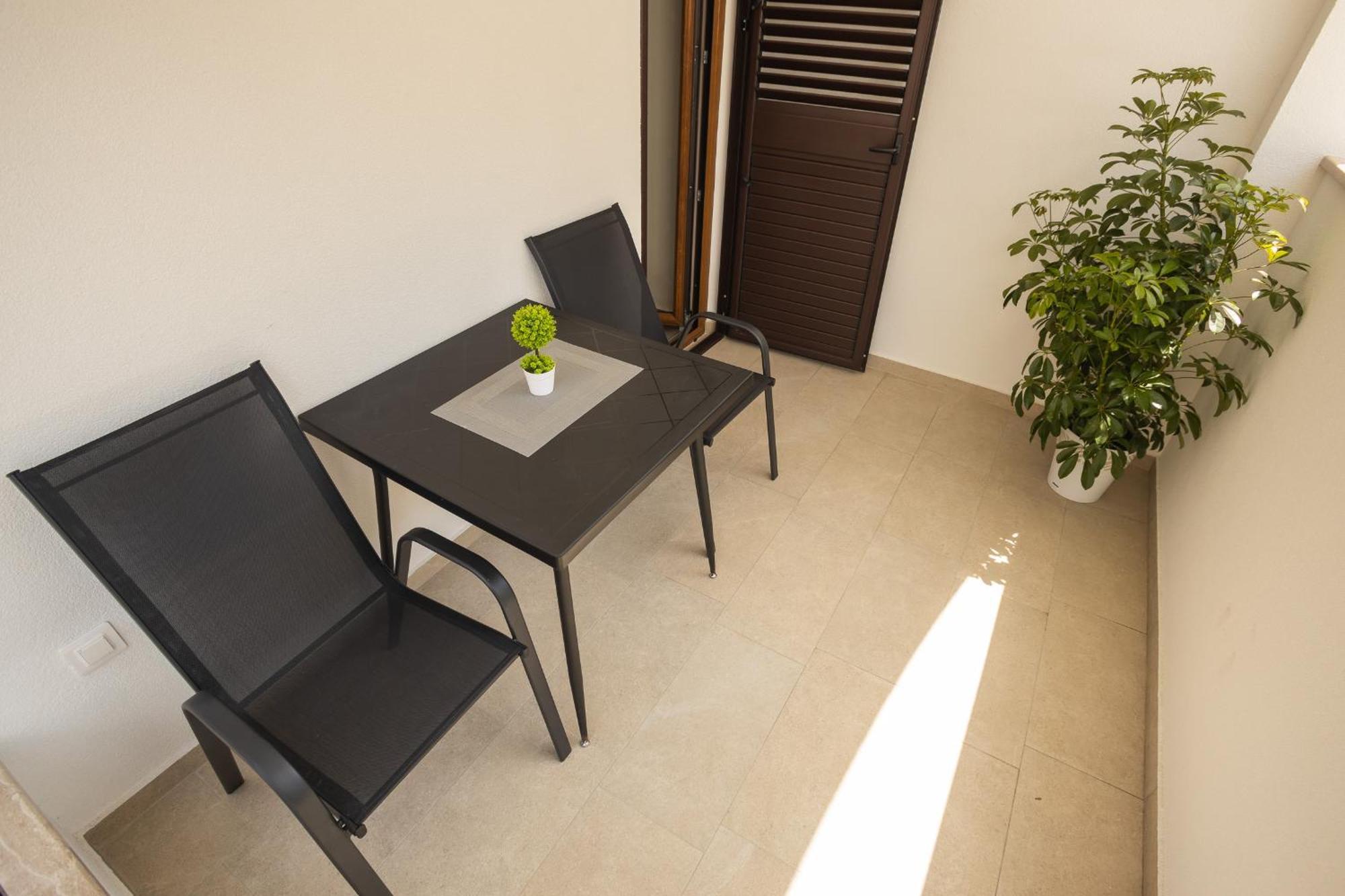 Apartments Mary บุดวา ภายนอก รูปภาพ